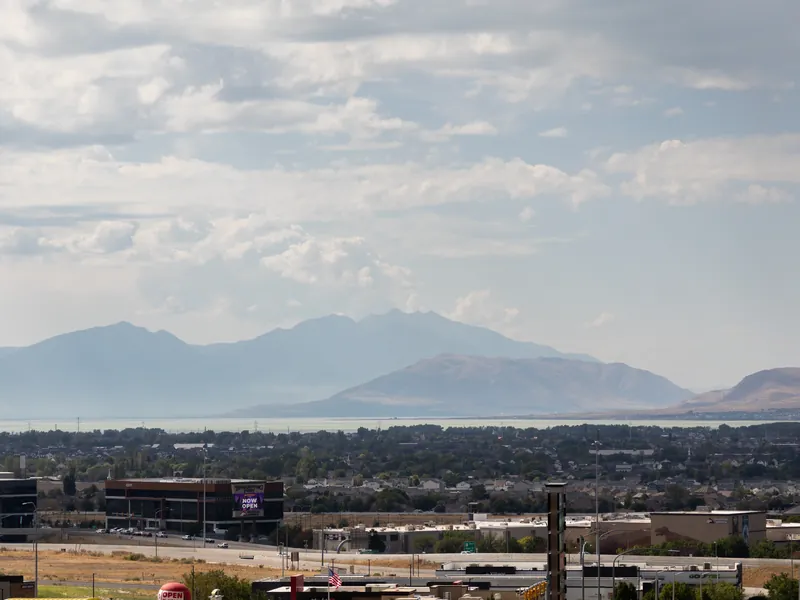 Who is the best HVAC & plumbing company in Lehi, UT?